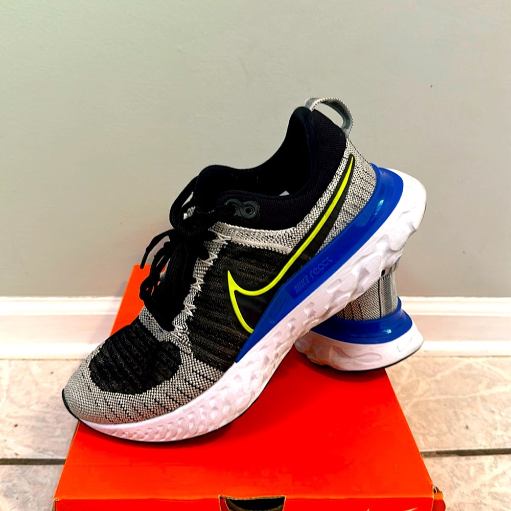 Men’s Nike Infinity React 2 Running Shoes